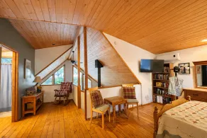 Jack's Cabin by NW Comfy Cabins - Image 5