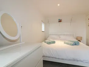 La Maison Bleue, TINTAGEL - Image 4
