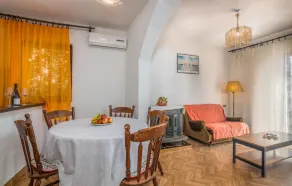 Cozy Apartment In Jurandvor With Wifi - Image 3