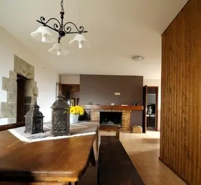 Rural house (full rental) Masia Pallares de Dalt for 10 people - Image 2