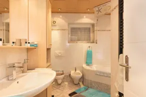 Vacation apartment with private patio and view of the stream - Image 2