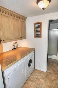 Très belle copropriété dans un excellent emplacement! - Image 2