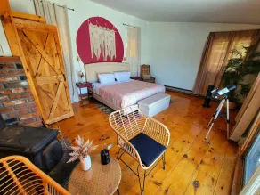 Waterfront Ski Resort Cottage, Arcade Game, Winter Sanctuary - Image 4