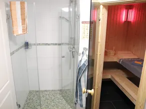 Appartamento da sogno vicino alla spiaggia con sauna, camino, Wi-Fi e balcone - Image 5