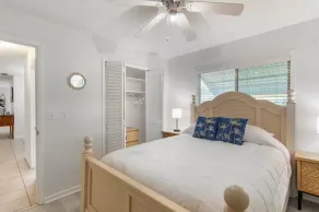 Welcome to Paradise! Beautiful Home just minutes from the breath taking beaches - Image 5