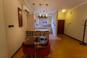 Luxury 2 Bedroom Apartment - Image 5