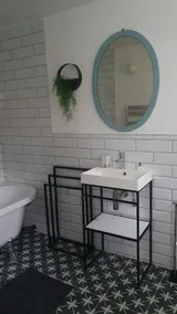 Inglenook Cottage near Porthcawl Town and Beaches - Image 5