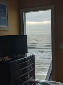 Ocean Front Paradise - Image 2