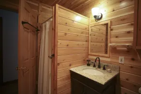 Great Fishing, Gorgeous Views, Private Cabin on Pelican Lake - Image 3