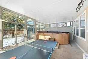 Giant Jacuzzi Luxe 5 BD Home Pool Table Ping-Pong - Image 2