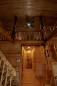 Mountain Momma Hideaway - Image 2