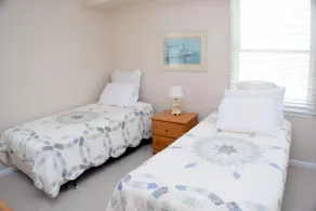 walking distance to restaurants, shopping, and the beach - Image 5