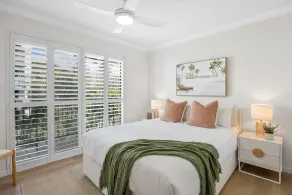 Bright 2-Bed Apartment with Stunning Ocean Views - Image 5