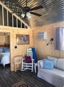 Buena Vista Wildlife Safari- Blue Wildebeest Cabin - Image 3