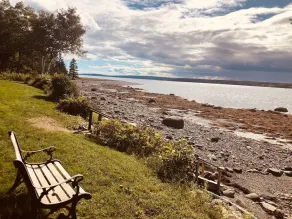 Oceanfront on the doorstep to Acadia National Park - Image 4