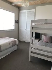 Seaside Landing - Vacation Beach House - Image 4