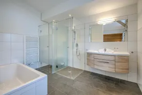 Appartamento totalmente attrezzato con piscina e sauna | Vista sulla montagna | Accanto allo sci - Image 2