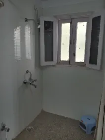 3 BHK, Luxurious Homestay Apartment with Secure Parking - Image 4