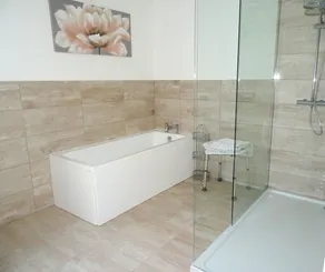 Luxurious & spacious new build bungalow, a few minutes from Bala lake, Snowdonia - Image 3