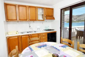 Appartamento di due stanze vicino alla spiaggia Kneza, Curzola - Korčula (A-9185-a) - Image 5