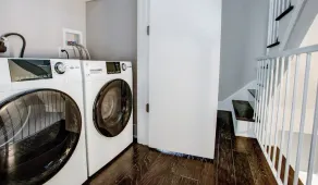 Voler la maison; le summum du luxe au centre-ville d'Asheville! Touristes d'Asheville, brasseries et plus encore! - Image 2