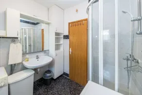 Apartment Malt - Image 2