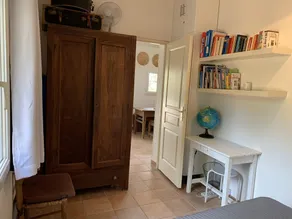 Near Aix-en-provence, country house, with pool without vis-à-vis - Image 4