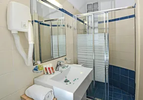 Oliv Apartments - Image 2