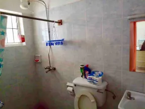 apartment,free parking,internet,spacious room,hot shower,open kitchen,security,g - Image 2