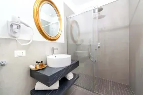 AMORE RENTALS - Villa Mia with Private Pool, Garden, Terraces and Parking - Image 5