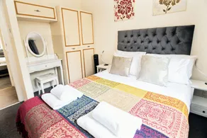 The Summit Apartment Aberdeen City Central Perfect Short or long stay - Image 5