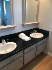 Furnished Home 3 bedroom 2.5 bath in Calabassas Hills - Image 4
