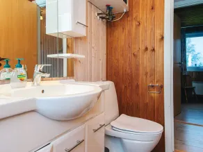 6 person holiday home in Fårvang - Image 2