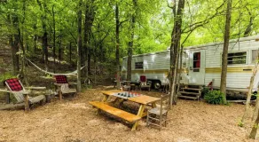 Vintage Spartan RV. River Access. - Image 4