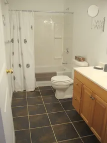 Beautiful Apartment on Brier - Image 2