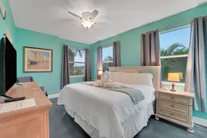 Key West Themed Lakefront Oasis with Liveaboard Sailboat! - Image 2