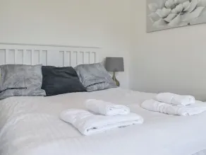 2 bedroom accommodation in Carlyon Bay, near St Austell - Image 4