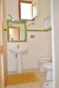 Casa de vacaciones 'Appartamento Bouganville' con terraza privada y Wi-Fi - Image 2