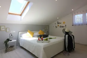 Ferienwohnung/app. für 9 Gäste mit 190m² in Vrvari - Image 2