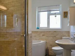 4 bedroom accommodation in Dunster, near Minehead - Image 4