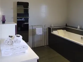 Stor hems nær Narbonne og dens strande, private jaccuzi, ideel familie - Image 4