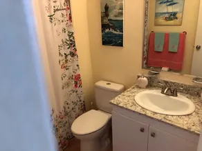 Newly Remodeled Beach Access Penthouse Apartment - Image 3