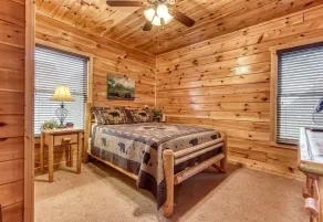 Eagles Hangout by Avada Properties - Image 5