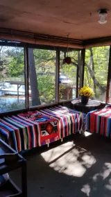 \"Tall Pines\" cottage acolhedor, beira-mar em Stoney Lake. - Image 3