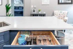 Modern Contemporary apartment - Image 2