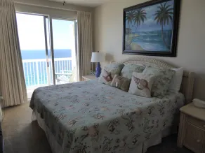 Nos clients nous évaluent le meilleur!  3 salles de sommeil privées 2 bains, chaises de plage gratuites - Image 4
