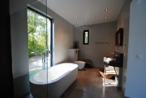 Marilove is a luxury Boutique Villa with private swimming pool and jacuzzi - Image 4