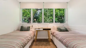 Little Cove Lodge 4 - Filtered views of Little Cove Beach & Laguna Bay - Image 4