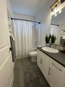 1BR Legal Suite near Brannen Lake, North Nanaimo - Image 2