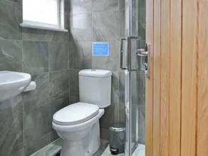 2 bedroom accommodation in Llanllechid, near Bangor - Image 2
